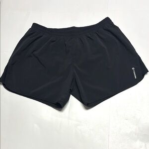 Merrell women’s black running shorts size large